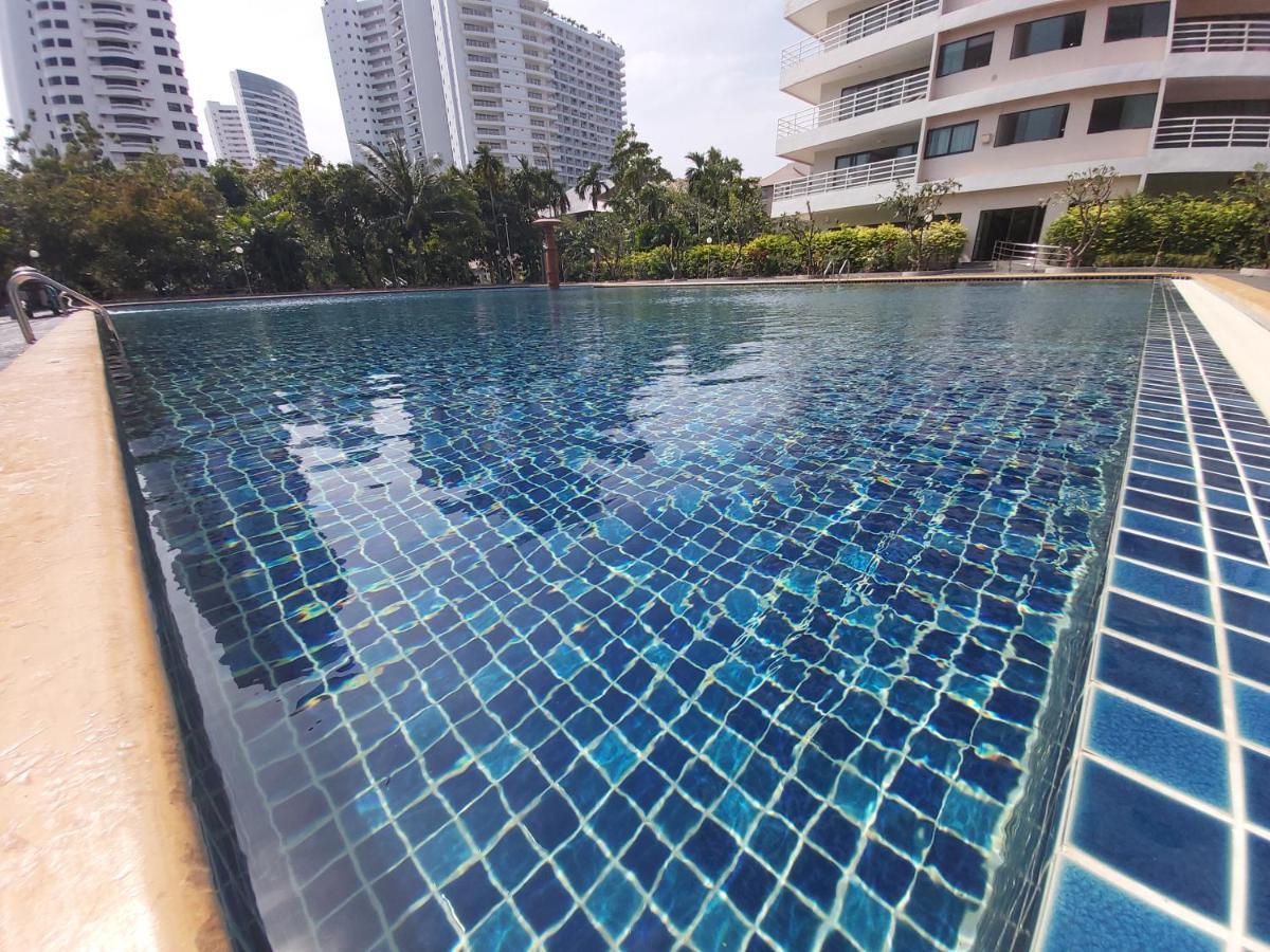 Condominum In Jomtien Beach With Sea View, Balcony And Free Wifi Pattaya Exterior foto