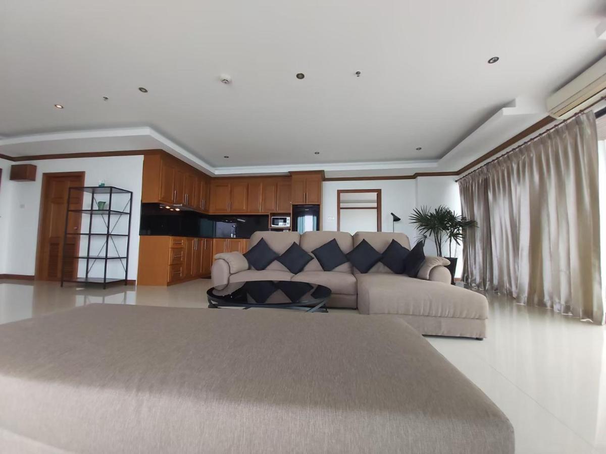 Condominum In Jomtien Beach With Sea View, Balcony And Free Wifi Pattaya Exterior foto